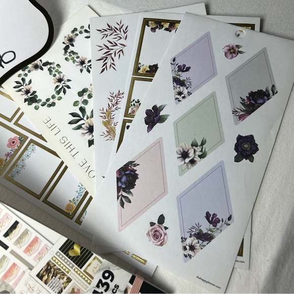 THE HAPPY PLANNER GIFT SET #16 - Picture 4 of 9